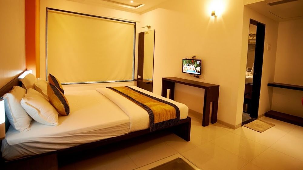 Hotel Golden View Shirdi Dış mekan fotoğraf